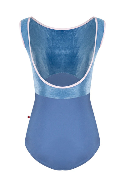 Yumiko Sofiane Leotard