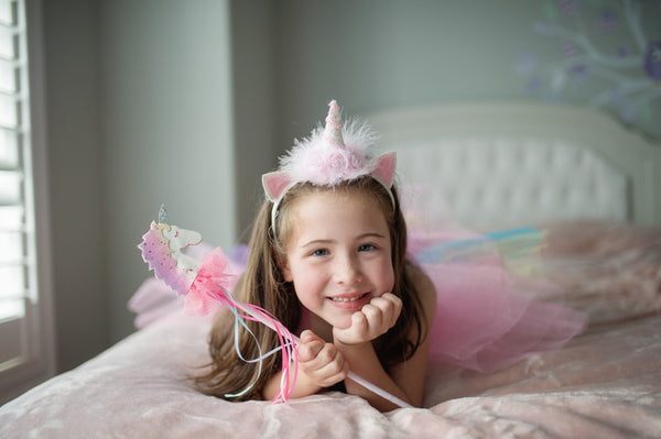 15960 Fanciful Unicorn Wand