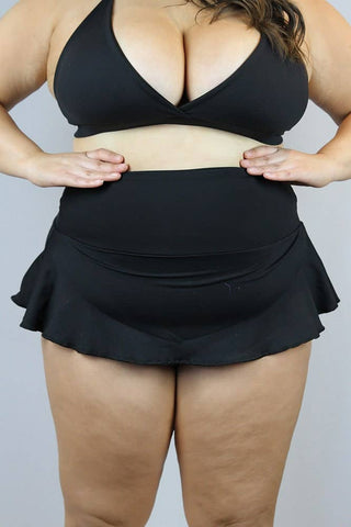 Matte Black Mid Waisted Plus Size Skort