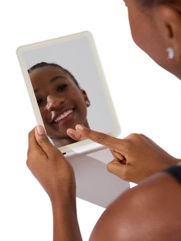 BH1734 Glow & Go Travel LED Mirror