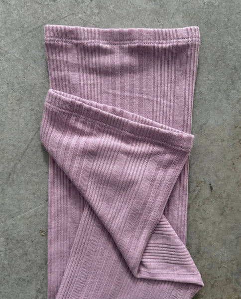 Bullet Pointe Long Legwarmers
