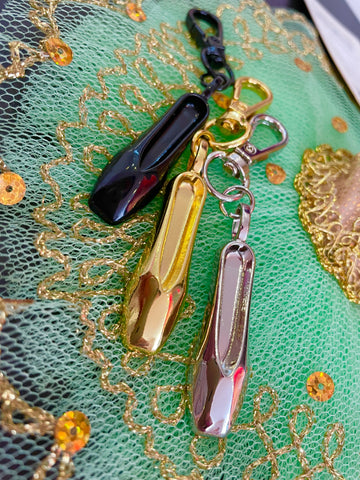 KC001 Pointe Shoe Keychain Metal
