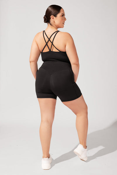 Crisscross Hourglass Booty Short