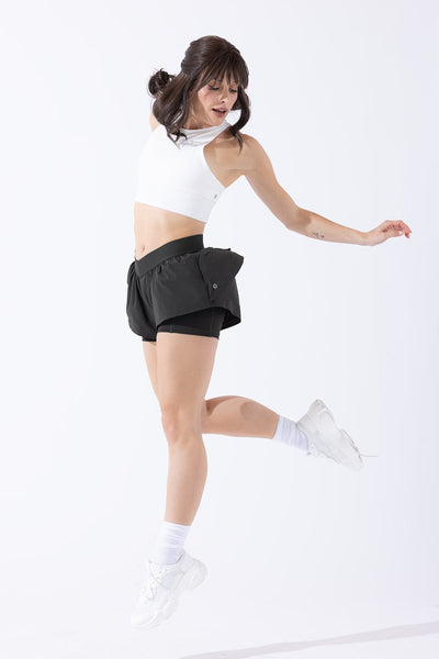 On the Run Ruffle Short - Black