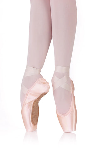 S0109LS Hannah Pointe Shoe (Strong)