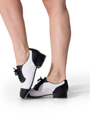 981 Essence Tap Shoe
