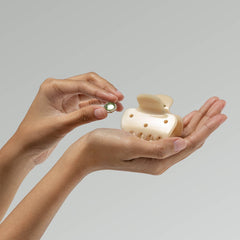 KitschPop™️ Cloud Clip 7pc Set Vintage - Pearlized Cream