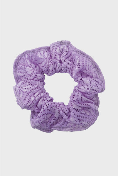 DIV108 Lace Scrunchie