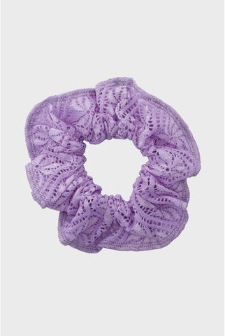 DIV108 Lace Scrunchie