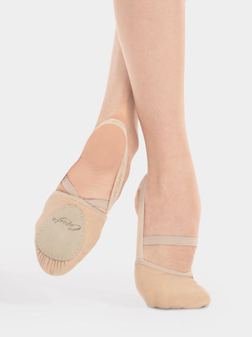 H061 Canvas Pirouette II