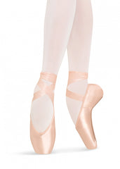 S0180LS Heritage Pointe Shoe (Strong)